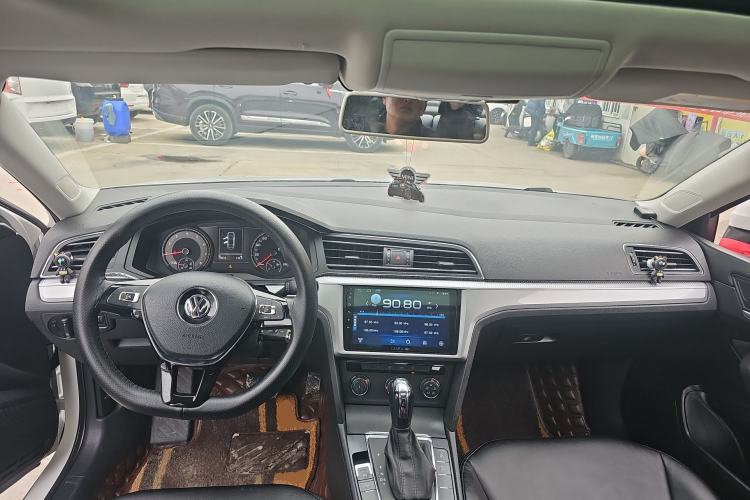 Used Volkswagen Lamando 2019 230TSI DSG Fashion Edition China VI