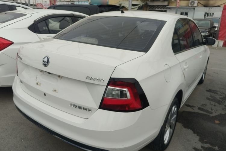 Used Skoda Rapid 2018 1.6L Automatic Comfort Edition
