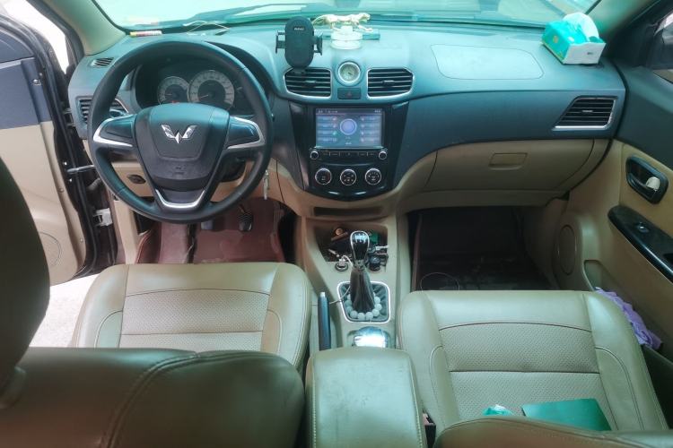 Used Wuling Hongguang 2013 1.5L S Comfort Model