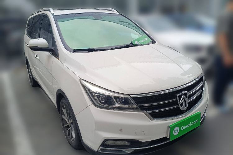 Used Baojun 730 2017 1.5T DCT Flagship Model 7 Seats China V Emission Standard