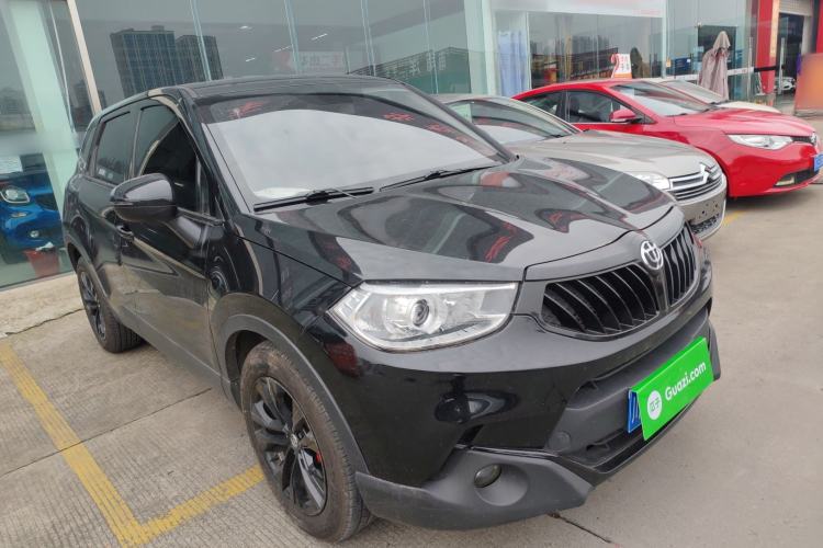 Used Brilliance V3 2020 1.6L Manual Smart Starry Edition