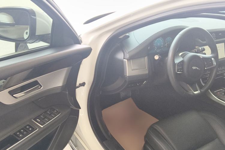 Used Jaguar XFL 2020 XFL 2.0T P200 Two-Wheel-Drive Elite Edition
