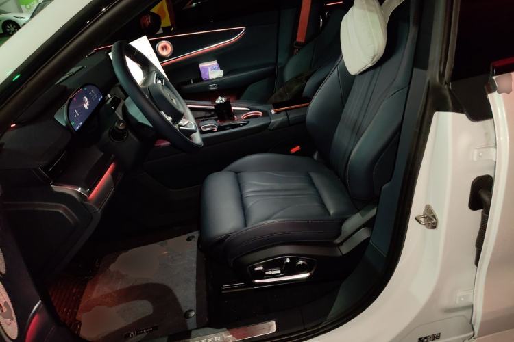 Used Zeekr 001 2026 Model 103° Four-Wheel Drive Ultra+ Version