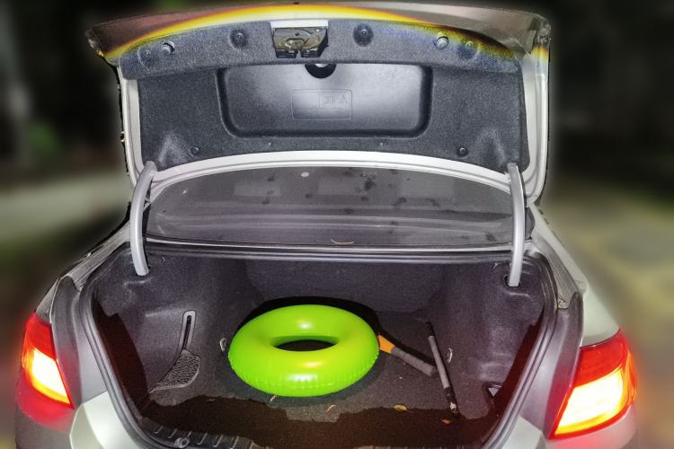 Used BMW 5 Series 2013 525Li Leading Model
