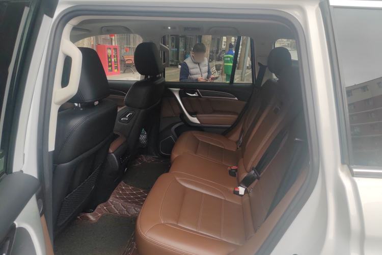 Used Haval H9 2017 2.0T Gasoline 4x4 Premium 5-Seater