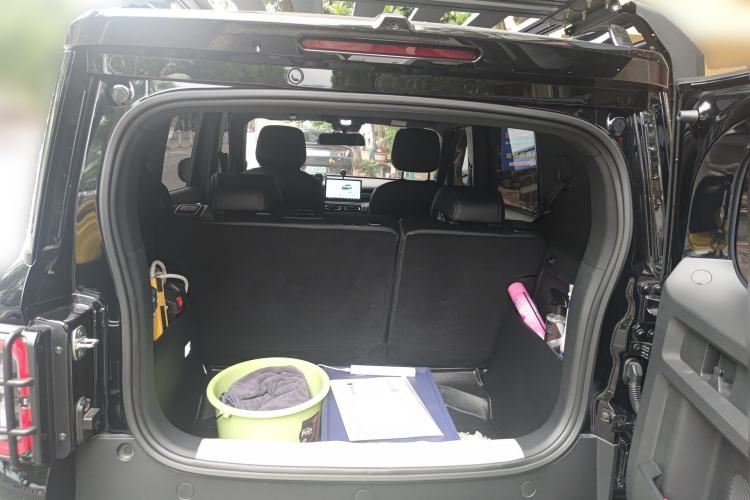 Used Baojun Spark EUV 2025 Flagship Edition 5 Seats Trunk