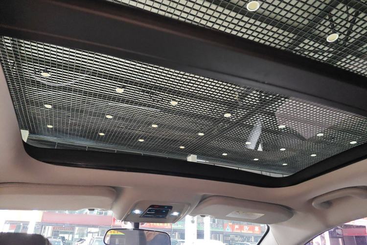 Used BYD Yuan New Energy 2019 EV360 Smart Connect Enjoyment Model Headliner