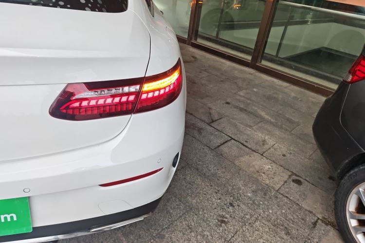 Used Mercedes-Benz E-Class (Import) 2021 E 260 Coupe