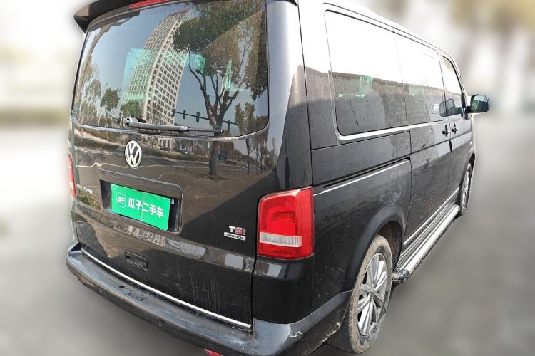 Used Volkswagen Multivan 2014 2.0 TSI Four-Wheel-Drive Executive Edition