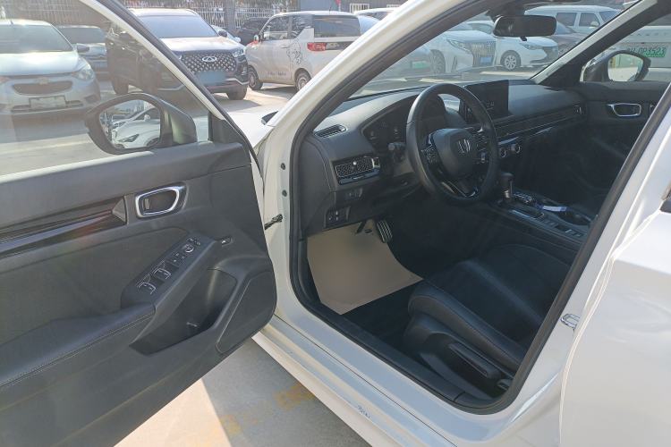 Used Honda Civic 2022 240TURBO CVT Dynamic Edition
