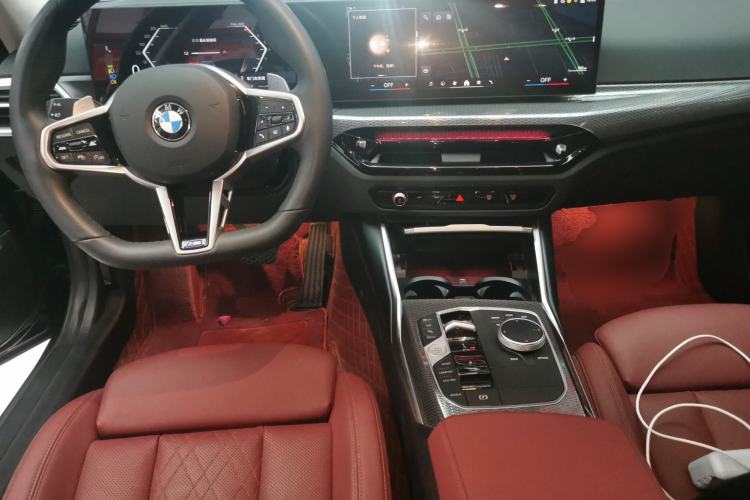 Used BMW 3 Series 2025 330Li M Sport Shadowline Package Center Console