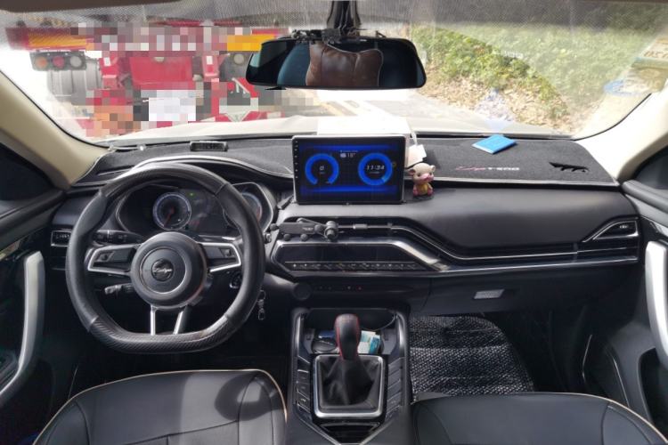 Used Zotye T500 2018 1.5T Manual Luxury Model
