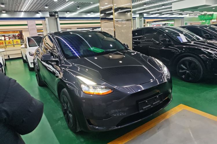 Used Tesla Model Y 2024 Rear-Wheel-Drive Version
