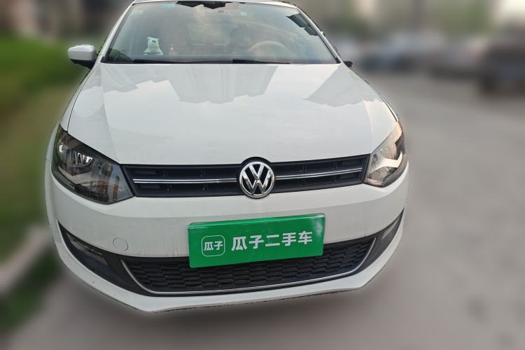 Used Volkswagen Polo 2013 1.6L Automatic Luxury Edition Front