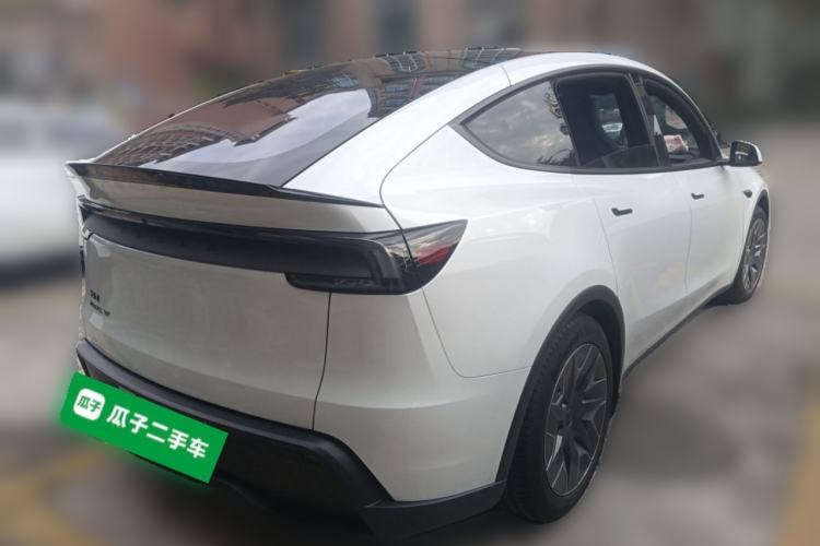 Used Tesla Model Y L 2025 Model Long-Range All-Wheel-Drive Version
