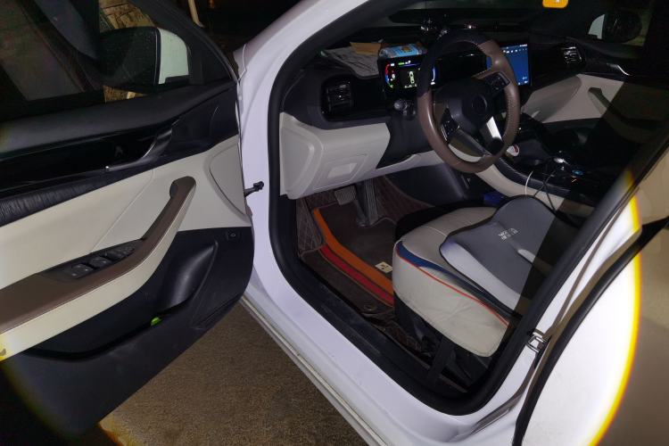 Used BYD Qin PLUS 2024 HONOR Edition DM-i 55KM Leading Model