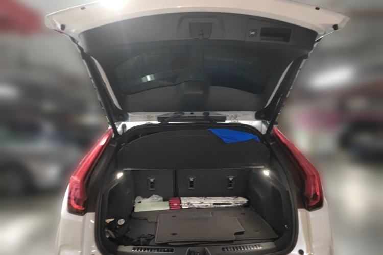 Used Cadillac XT4 2018 28T Two-Wheel Drive Leading Version
