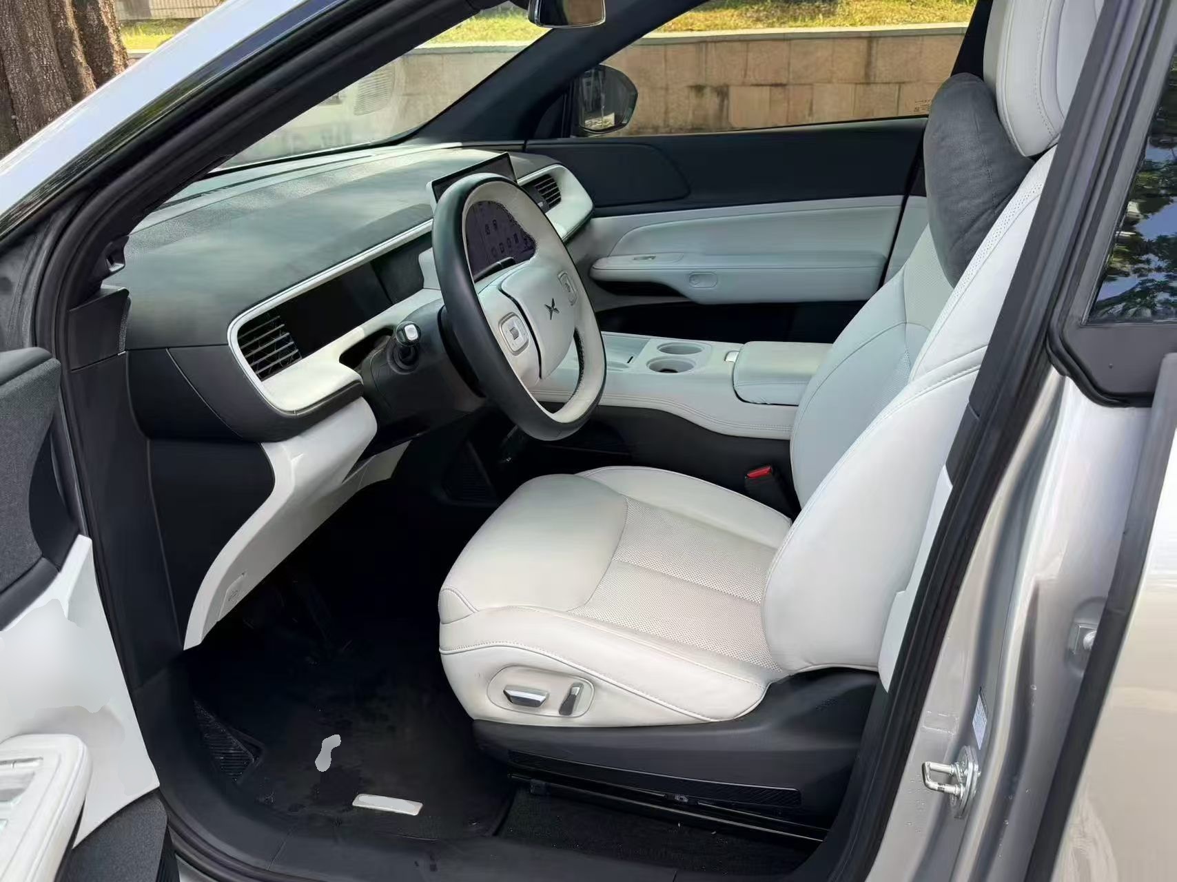XPeng G6 2023 700 Four-Wheel Drive Performance Max — снимка 17