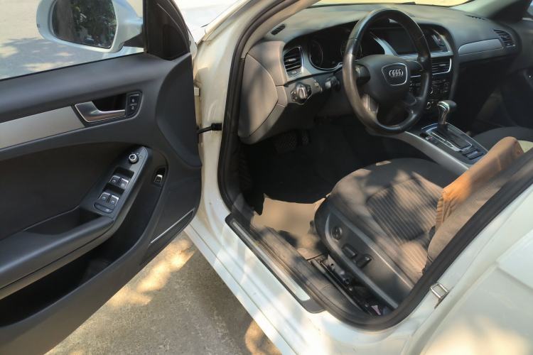 Used Audi A4L 2013 30 TFSI Automatic Comfort Model Driver Seat