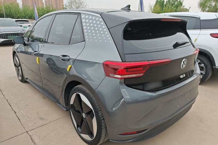 Used Volkswagen ID.3 2021 Pro Smart Edition Rear Left 45 Deg