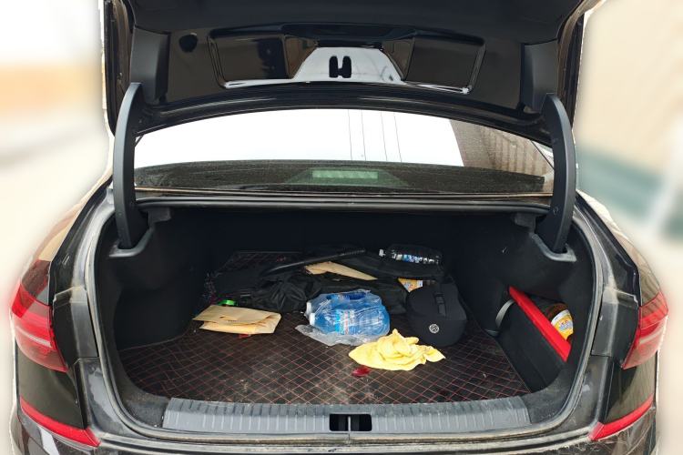 Used Volkswagen Passat 2020 330TSI Elite Edition China VI
