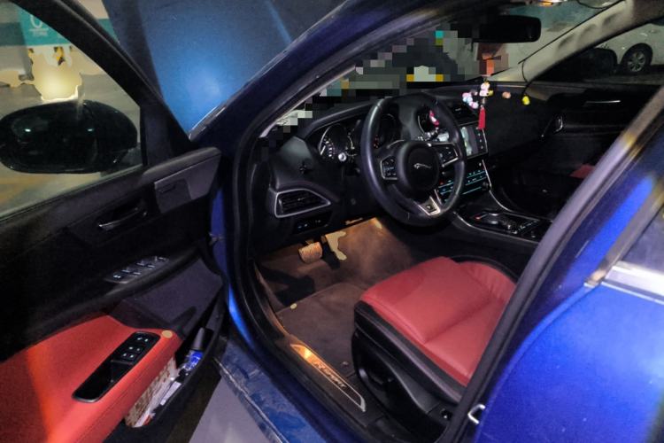 Used Jaguar XE 2017 2.0T 240 PS R-Sport