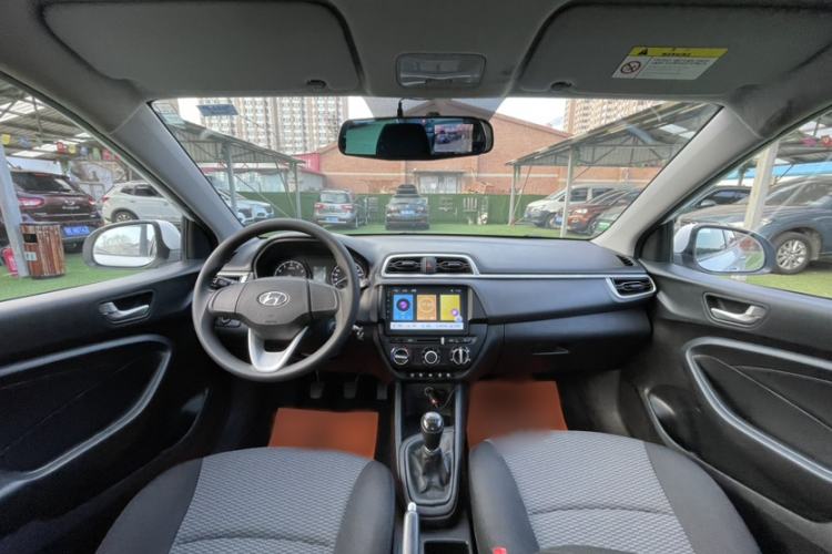 Used Hyundai Verna (older generation) 2017 1.4L Manual Refreshed Version China V Standard
