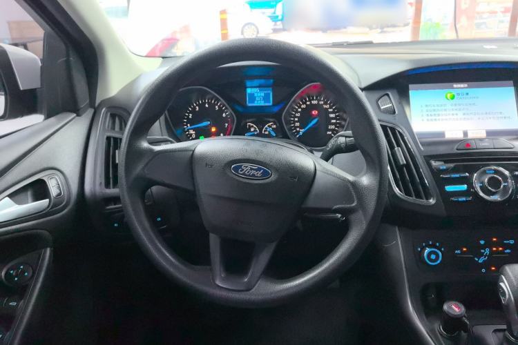 Used Ford Focus 2017 Hatchback 1.6L Automatic Comfort Plus SmartDrive Edition
