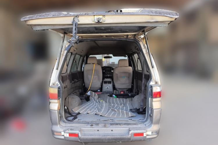 Used FORTHING Lingzhi 2014 V3 1.5L 7-Seater Comfort Model Trunk