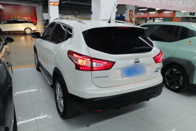 Used Nissan Qashqai 2016 2.0L CVT Elite Edition
