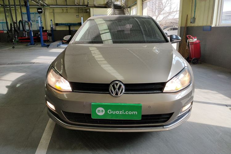 Used Volkswagen Golf 2017 230TSI Automatic Luxury Million-Vehicle Commemorative Edition