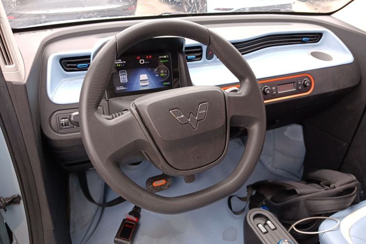 Used Wuling Hongguang MINIEV 2022 Zizai Version Lithium Iron Phosphate Steering Wheel