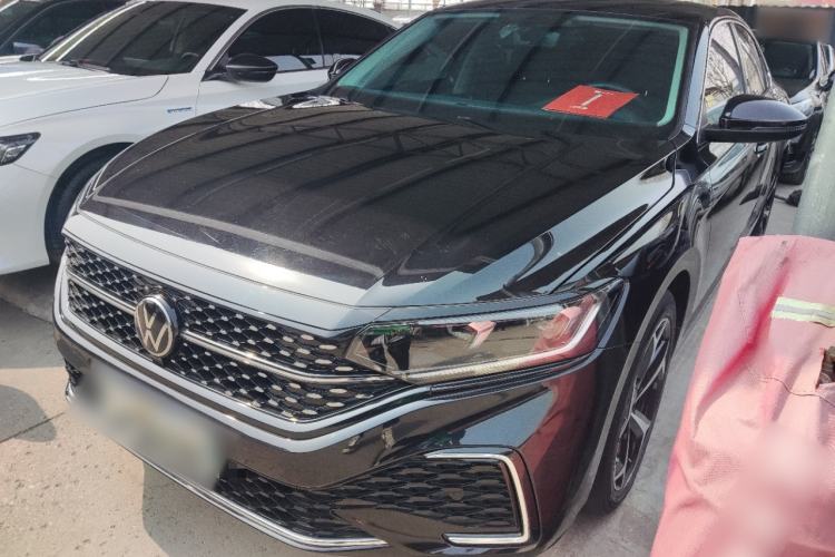 Used Volkswagen Passat 2024 330TSI Starry Elite Edition