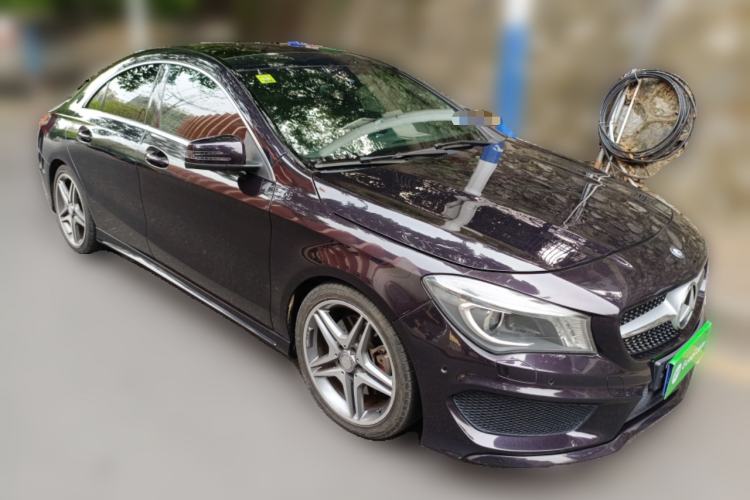 Used Mercedes-Benz CLA 2016 CLA 220 4MATIC Front Right 45 Deg