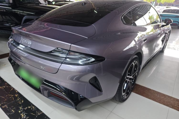 Used Xiaomi Auto SU7 2024 Four-Wheel Drive Ultra-Long Range Advanced Intelligent Driving Max Edition
