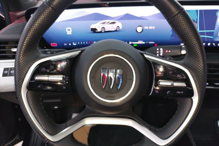 Used Buick LaCrosse 2024 28T Luxury Edition
