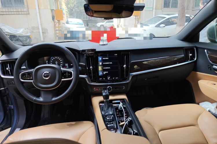 Used Volvo S90 2017 T4 Zhiyuan Edition
