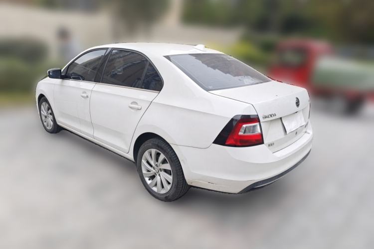 Used Skoda Rapid 2018 1.6L Automatic Comfort Edition
