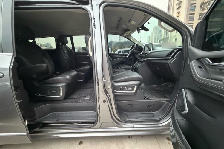 Used SAIC MAXUS G20 2021 Facelifted PLUS 2.0T Diesel Automatic Luxury Edition