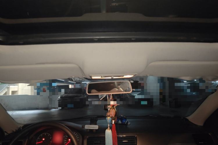 Used Volkswagen Santana 2013 1.6L Manual Comfort Edition
