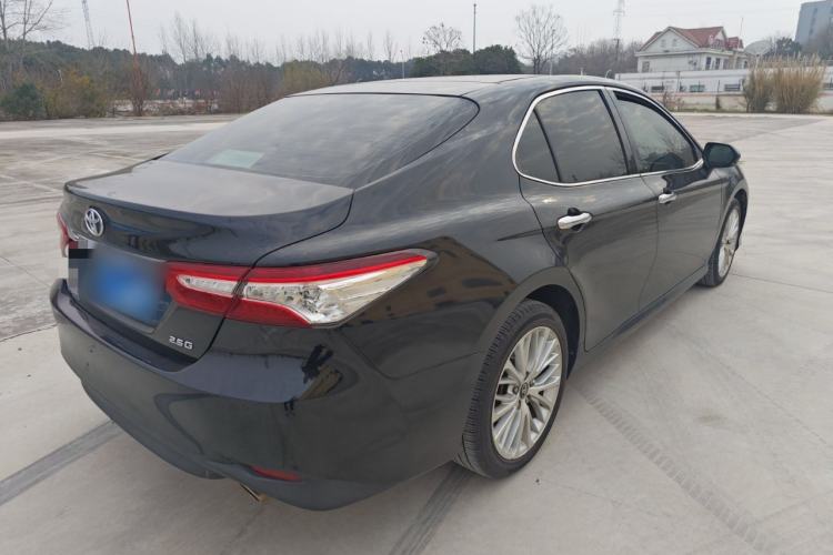 Used Toyota Camry 2018 2.5G Luxury Edition
