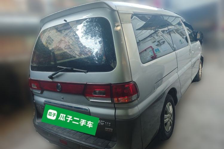 Used FORTHING Lingzhi 2014 M5 Q3 2.0L 7-seat Long-Wheelbase Comfort Version