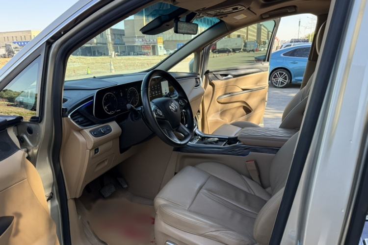 Used Buick GL8 2021 ES Landtrek 653T Luxury Model