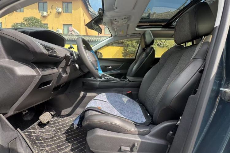 Used Peugeot 5008 2017 380THP 7-Seater Elite Edition