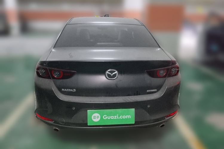 Used Mazda 3 Axela 2019 Cloud-Controlled Version 3-Box Design 2.0L Automatic Luxury Trim China V Emission Standard Rear