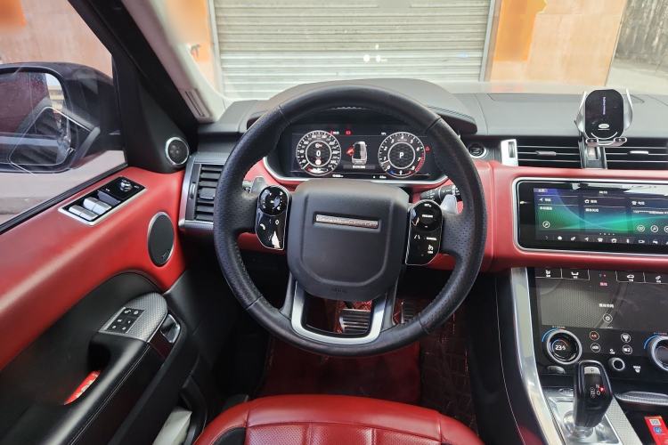 Used Land Rover Range Rover Sport 2020 3.0 L6 HSE DYNAMIC
