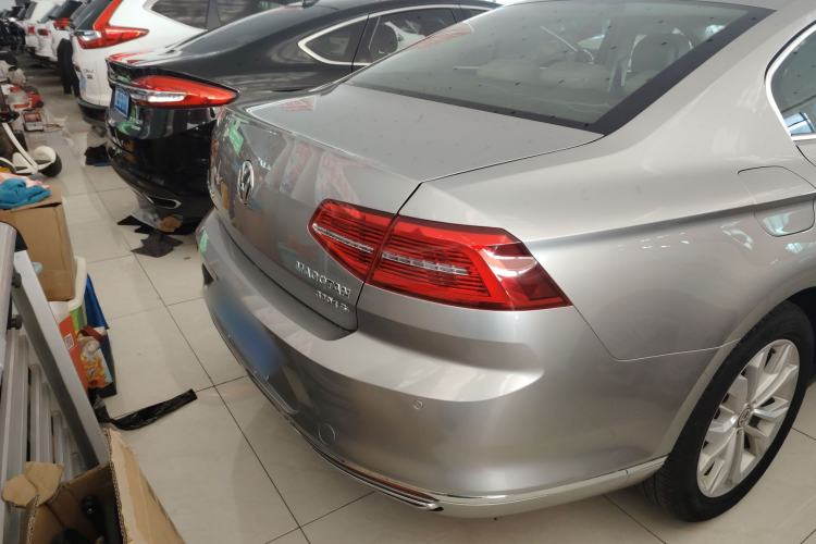 Used Volkswagen Magotan 2017 330TSI DSG Luxury Model