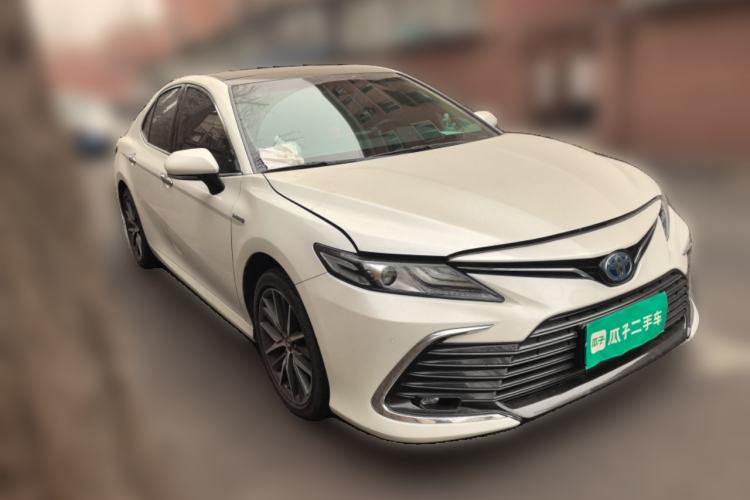 Used Toyota Camry 2021 Dual-Motor 2.5HG Luxury Edition Front Right 45 Deg