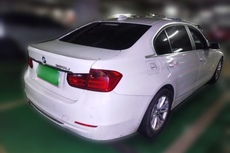 Used BMW 3 Series 2015 320Li Luxury Edition Fashion Model Rear Right 45 Deg