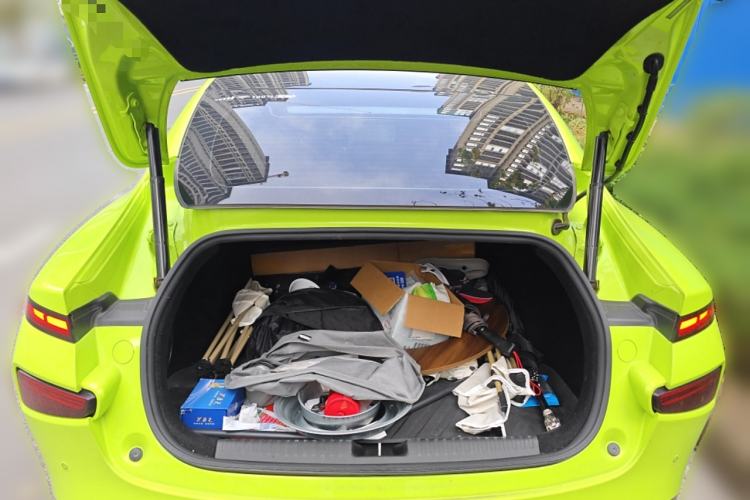 Used XPeng P7 2021 562E Pengyi Performance Edition Trunk